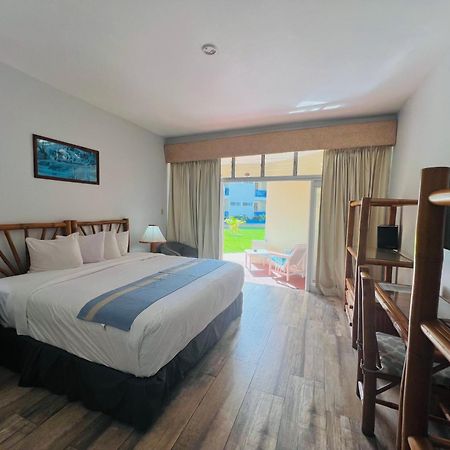 Toby'S Resort Montego Bay Esterno foto
