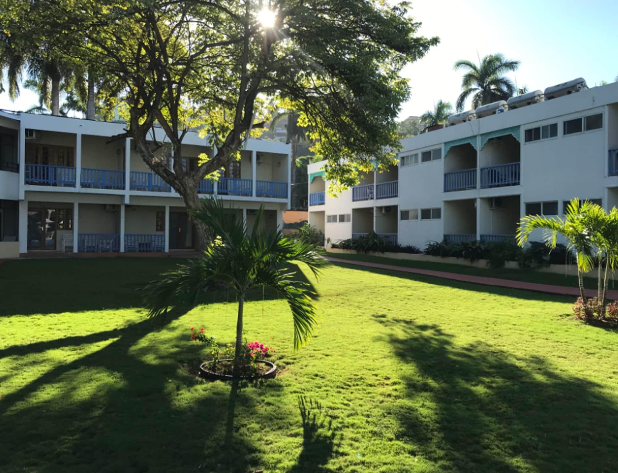 Toby'S Resort Montego Bay Esterno foto