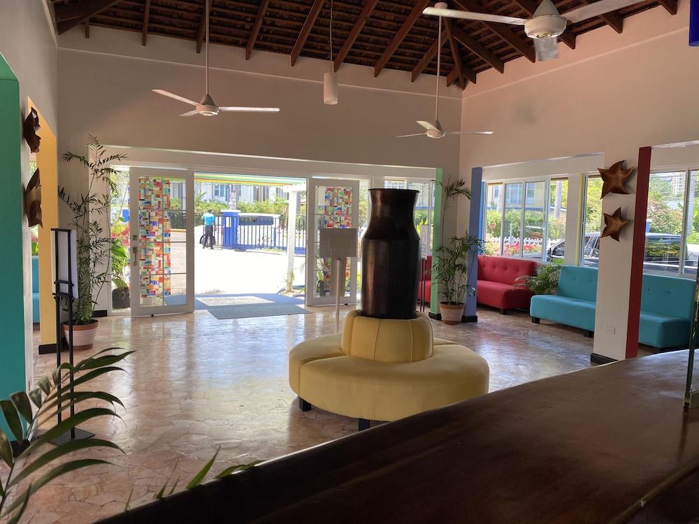 Toby'S Resort Montego Bay Esterno foto